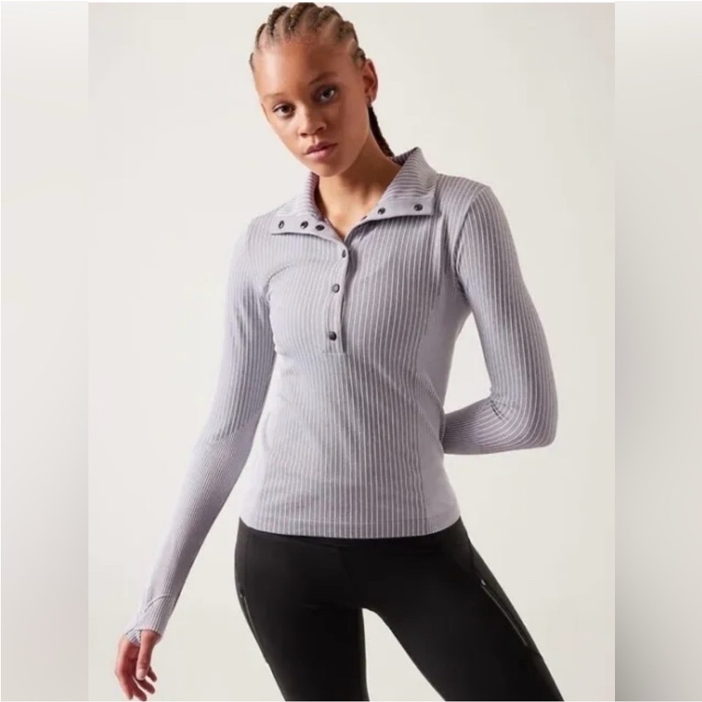 Athleta Flurry Seamless Henley Top Size M